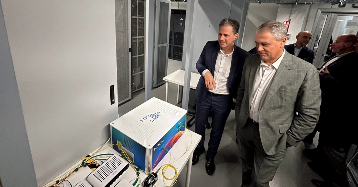 Breakthrough in connectivity: speeds up to 100 Gbps