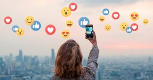 Social media Day: l’evoluzione della comunicazione digitale viaggia su fibra ottica